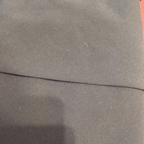 Black Ruffle Mini Skirt - M - Picture 10 of 10